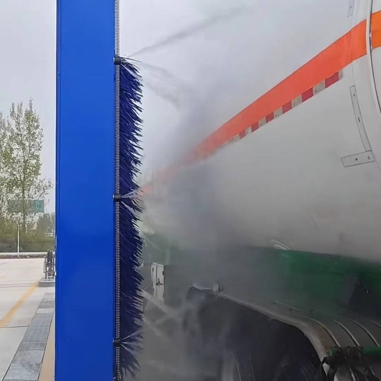 Cleaning for Big  Buses Recipr - Car Cleaning Brush のレビューと価格